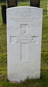 Private Thomas Vickers. 28723.