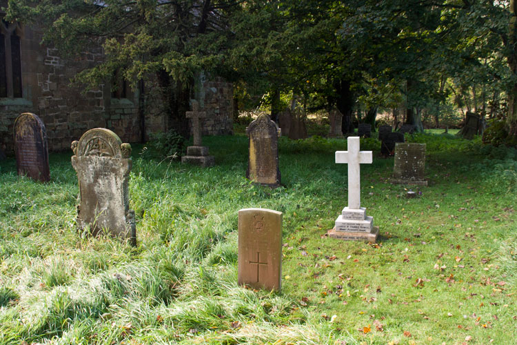 Private Bowe's grave in Hawnby All Saints' Graveyard
