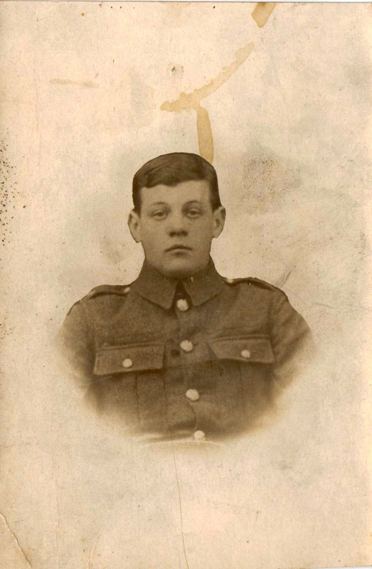 Private James WAISTELL, 19569. 7th Battalion the Yorkshire Regiment.